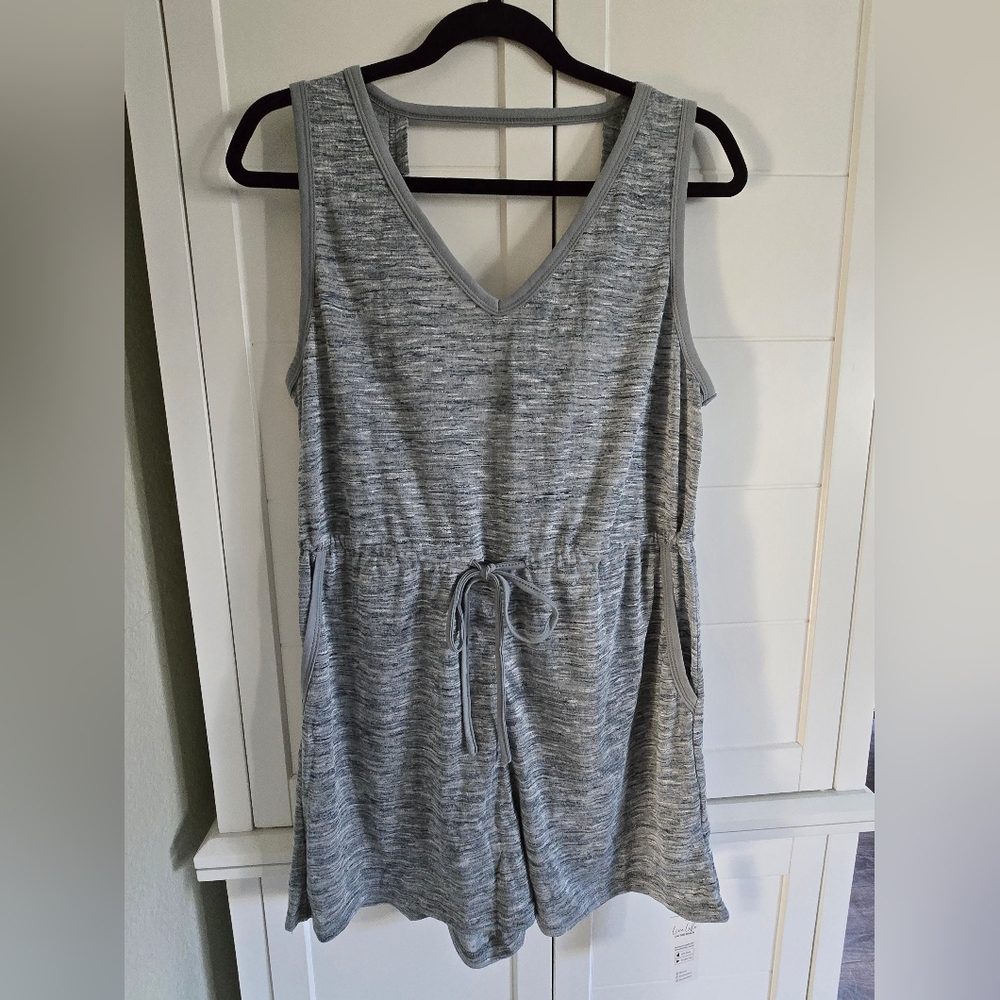 Cupshe Gray Sleeveless Romper